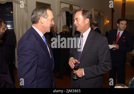 Büro des Sekretärs - FOTOS MIT SEKRETÄR DONALD EVANS AUS JAPAN Stockfoto