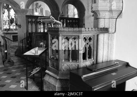 Innenraum von St. Crewenna (KIRCHE VON SAINT CREWEN), Crowan, Cornwall Stockfoto