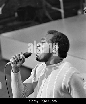 OTIS REDDING (1941-196) amerikanische Soul-Sängerin auf Ready, Steady, Go ! Im Oktober 1967. Foto: Tony Gale Stockfoto