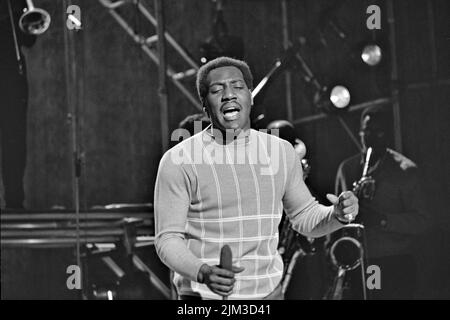 OTIS REDDING (1941-196) amerikanische Soul-Sängerin auf Ready, Steady, Go ! Im Oktober 1967. Foto: Tony Gale Stockfoto