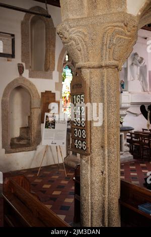 Innenraum von St. Crewenna (KIRCHE VON SAINT CREWEN), Crowan, Cornwall Stockfoto