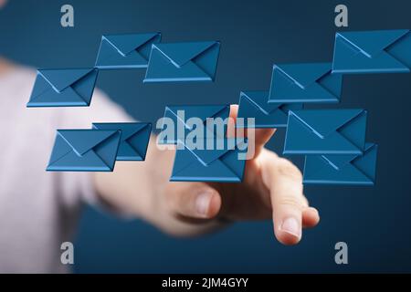Eine Person, die das 3D Render of E-Mail Marketing Konzept präsentiert Stockfoto