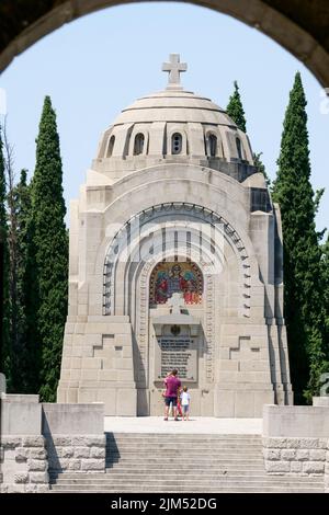 Serbische Gedenkstätte, Militärnekropole Zeitenlik, Thessaloniki, Mazedonien, Nordostgriechenland Stockfoto