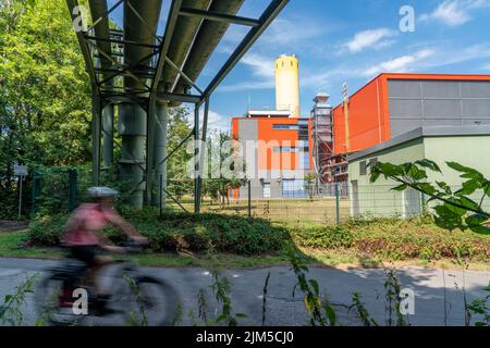 Heizkraftwerk Hiltrop, der Stadtwerke Bochum, erdgasbetriebenes Heizkraftwerk, das als Gas-und-Dampf-Kombikraftwerk gebaut ist, das Kraftwerk verkauft Stockfoto