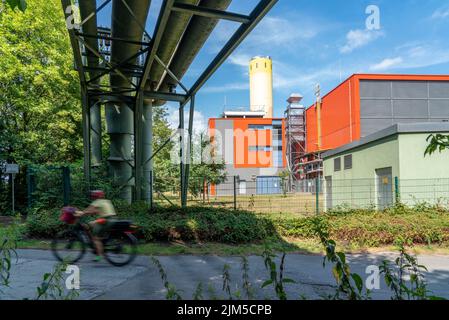 Heizkraftwerk Hiltrop, der Stadtwerke Bochum, erdgasbetriebenes Heizkraftwerk, das als Gas-und-Dampf-Kombikraftwerk gebaut ist, das Kraftwerk verkauft Stockfoto