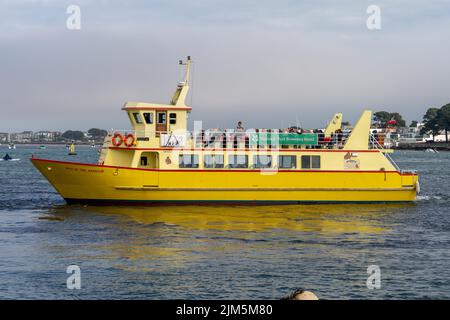 Poole, Dorset, Vereinigtes Königreich - April 14 2022: Poole Quay zur Brownsea Island Ferry Stockfoto