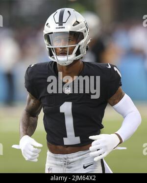 Canton, Vereinigte Staaten. 04. August 2022. Las Vegas Raiders Tyron Johnson (1) erwärmt sich vor dem Start der Pro Football Hall of Game gegen die Las Vegas Raiders in Canton, Ohio, am Donnerstag, den 4. August 2022. Foto von Aaron Josefczyk/UPI Credit: UPI/Alamy Live News Stockfoto