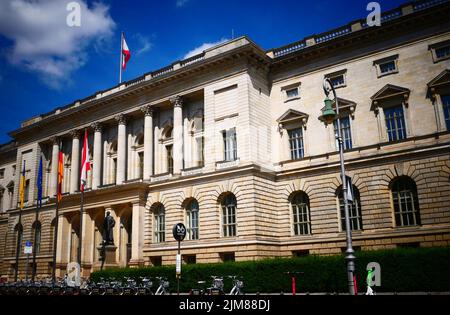 Berlin, Deutschland. 02. August 2022. Das Repräsentantenhaus in Berlin. Quelle: XAMAX/dpa/Alamy Live News Stockfoto