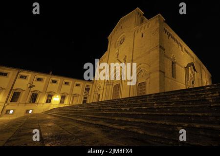 Kuppelplatz aus Arezzo, Toskana, Italien. Stockfoto