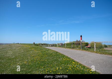 Panoramabild der Landschaft entlang der Deiche von Pellworm, Nordfriesland, Deutschland Stockfoto