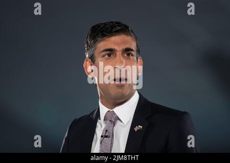 Rishi Sunak während der Veranstaltung des konservativen Parteiführungs-Wettbewerbs in Cardiff, August 2022. Stockfoto