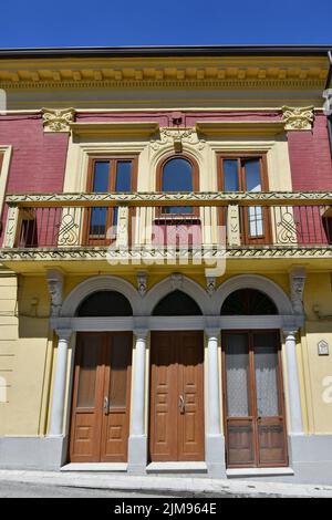 Ein altes Adelshaus von Greci, ein Dorf in der Provinz Avellino in Kampanien. Stockfoto