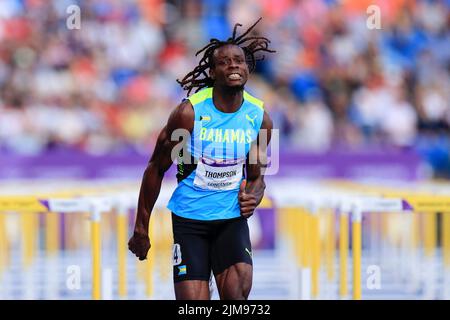 Birmingham, Großbritannien. 05. August 2022. Kendrick Thompson von den Bahamas beendete den Decathlon 100m in Birmingham, Großbritannien am 8/5/2022. (Foto von Conor Molloy/News Images/Sipa USA) Quelle: SIPA USA/Alamy Live News Stockfoto