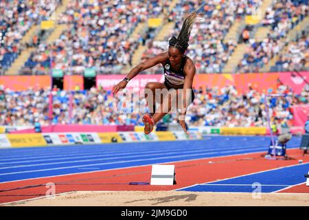 Birmingham, Großbritannien. 05. August 2022. Mariah Toussaint von Dominica tritt am 8/5/2022 im Weitsprung in Birmingham, Großbritannien, auf. (Foto von Conor Molloy/News Images/Sipa USA) Quelle: SIPA USA/Alamy Live News Stockfoto