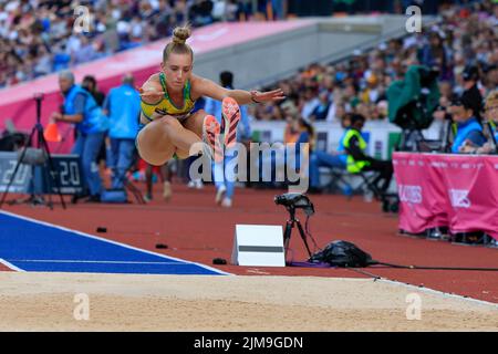 Birmingham, Großbritannien. 05. August 2022. Samantha Dale aus Australien tritt am 8/5/2022 im Weitsprung in Birmingham, Großbritannien, auf. (Foto von Conor Molloy/News Images/Sipa USA) Quelle: SIPA USA/Alamy Live News Stockfoto