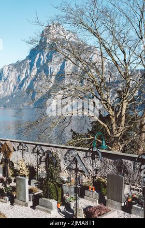 Friedhof im Salzkammergut Stockfoto