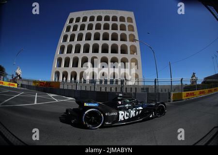 Circuito Cittadino dell'EUR, Rom, Italien - 2022. APRIL 10: Lucas Di Grassi (BH) - Mercedes-EQ Silver Arrow 02 - ROKIT Venturi Racing (Foto: Alessi Stockfoto