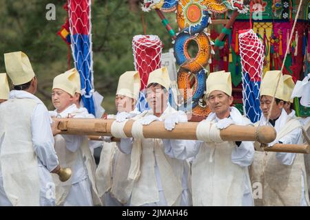 Gyeonggi-Do, Südkorea - 22. April 2016: Ehrungen, Südkorea traditionelle Veranstaltungen für die verstorbenen Stockfoto