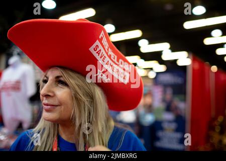 Dallas, Texas, USA. 5. August 2022. Das CPAC Texas 2022, 08/05/2022, in Dallas, Texas, wurde im Hilton Anatole veranstaltet. (Bild: © Chris Rusanowsky/ZUMA Press Wire) Bild: ZUMA Press, Inc./Alamy Live News Stockfoto