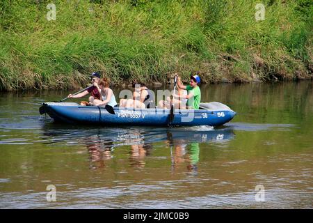 Bootsfahrten im Fürst Pueckler Park Stockfoto