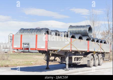 Draht aus Stahl Rollen. Stockfoto