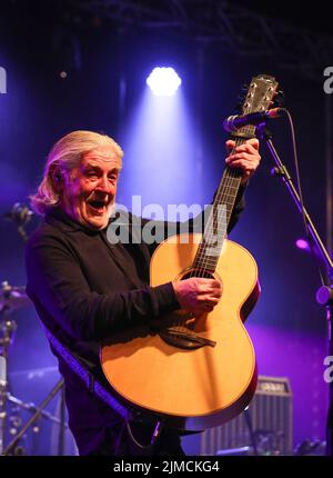 5.. August 2022. Die Saw Doctors headlinten das Wickham Festival in Hampshire mit einer exklusiven Aufführung des britischen Festivals. Credit SMI/Alamy Live News Stockfoto