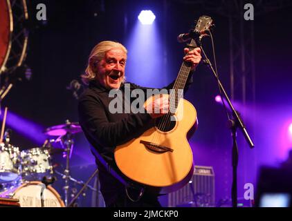 5.. August 2022. Die Saw Doctors headlinten das Wickham Festival in Hampshire mit einer exklusiven Aufführung des britischen Festivals. Credit SMI/Alamy Live News Stockfoto