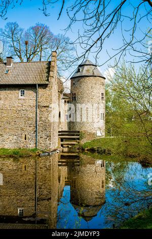 Mittelalterliche Wasserburg Ratingen, in der Nähe von Düsseldorf, Deutschland Stockfoto