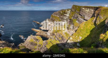 Panorama mit majestätischen und wunderschönen Kerry Cliffs und Atlantischem Ozean Stockfoto