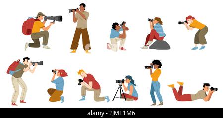 Fotografen, die mit Kameras in den Händen stehen, sitzen und liegen, flache Vektorfiguren. Cartoon Männer Frauen schießen Fotos bei der Arbeit oder im Urlaub. Kreative Menschen genießen Hobby Stock Vektor