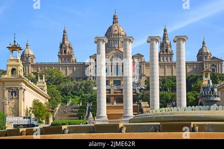 Avinguda de la Reina Maria Cristina, Barcelona Stockfoto