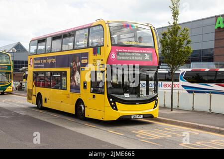 Bournemouth Yellow Buses ging in die Verwaltung und alle Dienste eingestellt 4. August. Fotos, die am letzten Tag aufgenommen wurden Stockfoto