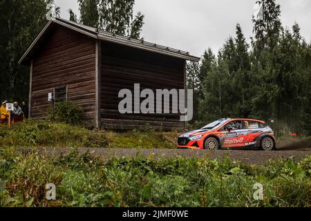 21 SUNINEN Teemu (FIN), MARKKULA Mikko (FIN), Toksport WRT, Skoda Fabia Evo, Aktion während der Rallye Finnland 2022, 8. Runde der WRC World Rally Car Championship 2022, vom 4. Bis 7. August 2022 in Jyvaskyla, Finnland - Foto Nikos Katikis / DPPI Stockfoto