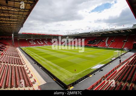 Sheffield, Großbritannien. 06. August 2022. Allgemeine Innenansicht der Bramall Lane, Heimstadion von Sheffield United in Sheffield, Großbritannien am 8/6/2022. (Foto von Ben Early/News Images/Sipa USA) Quelle: SIPA USA/Alamy Live News Stockfoto