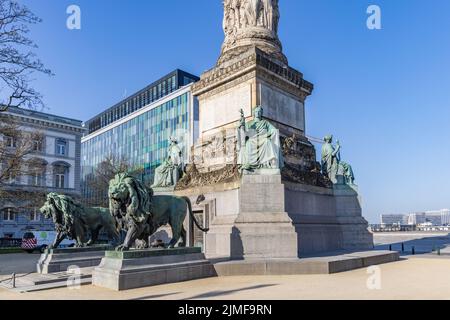 Brüssel, Belgien - 25. März 2022: Street view of Congress Column Downtown Brussels Capital City of Belgium Stockfoto