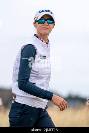 Nelly Korda aus den USA am dritten Tag der AIG Women's Open im Muirfield in Gullane, Schottland, auf dem T-Shirt von 6.. Bilddatum: Samstag, 6. August 2022. Stockfoto