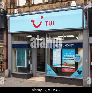 Unterschreiben Sie über einem tui Reisebüro im Stadtzentrum von halifax Stockfoto