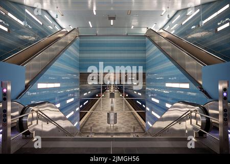 U-Bahnstation Uebersee quartier, Innenansicht, Hamburg, Deutschland, Europa Stockfoto