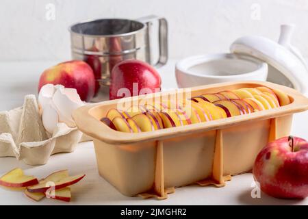 Kochen Apfelkuchen. Stockfoto