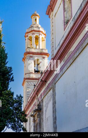 Die Pfarrkirche unserer Lieben Frau von der Menschwerdung im historischen Olvera Stockfoto