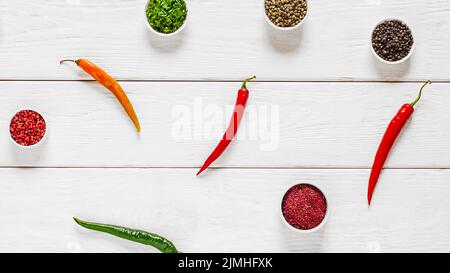 Bunte Chili Gewürze Aromastoff Sortiment Stockfoto