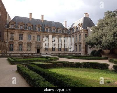 Architecture autour de la Place des Vosges, Paris Stockfoto