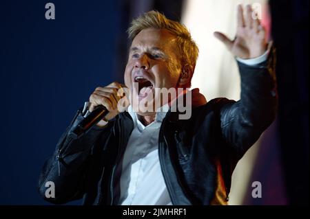 Bonn, Deutschland. 06. August 2022. Sänger Dieter Bohlen ist Backstage beim Hit-Song-Event 'Lieblingslieder' in der Rheinaue in Bonn. Quelle: Henning Kaiser/dpa/Alamy Live News Stockfoto