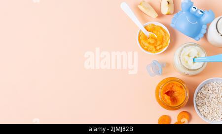 Draufsicht Lebensmittelrahmen mit rosa Hintergrund Stockfoto