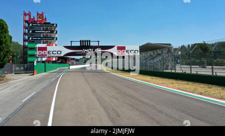 Luftaufnahme der Imola-Rennstrecke, Imola, Bologna, Emilia Romagna, Italien Stockfoto