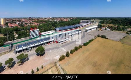 Luftaufnahme der Imola-Rennstrecke, Imola, Bologna, Emilia Romagna, Italien Stockfoto