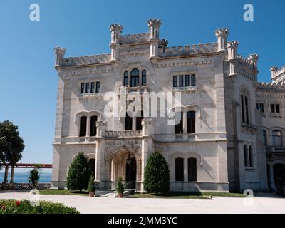 Castello di Miramare Schloss Außenfassade in Grignano Italien Stockfoto