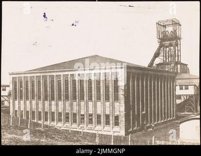 Poelzig Hans (1869-1936), Annadrube. Maschinenhaus (ca. 1914): Außenansicht (aus Inv.-Nr. L 2714, S. Foto auf Papier, 13,1 x 18,1 cm (einschließlich Scankanten) Stockfoto