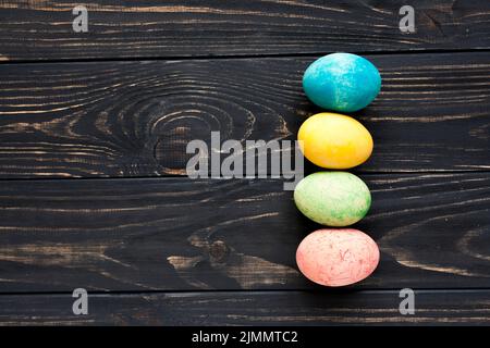 Ester Eier dunklen Hintergrund Stockfoto