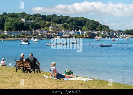 Courtmacsherry, West Cork, Irland. 7. August 2022. Courtmacsherry in West Cork ist heute mit Touristen und Einheimischen beschäftigt, mit Sonnenschein und hohen Temperaturen von 20C. Met Éireann prognostiziert eine mögliche Hitzewelle gegen Ende nächster Woche. Quelle: AG News/Alamy Live News Stockfoto